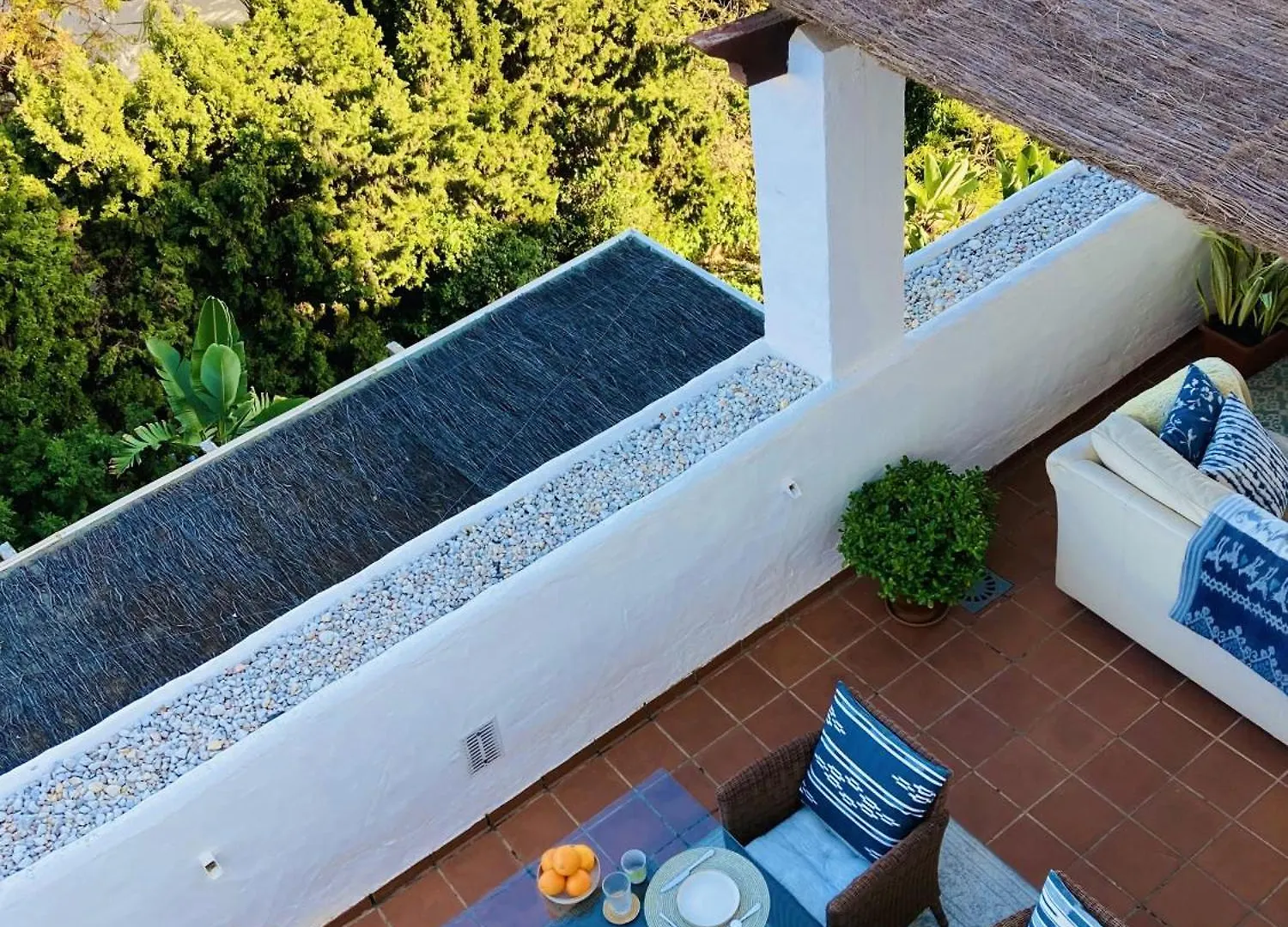 Apartment Las Lomas - Pool, Terrace & View Marbella