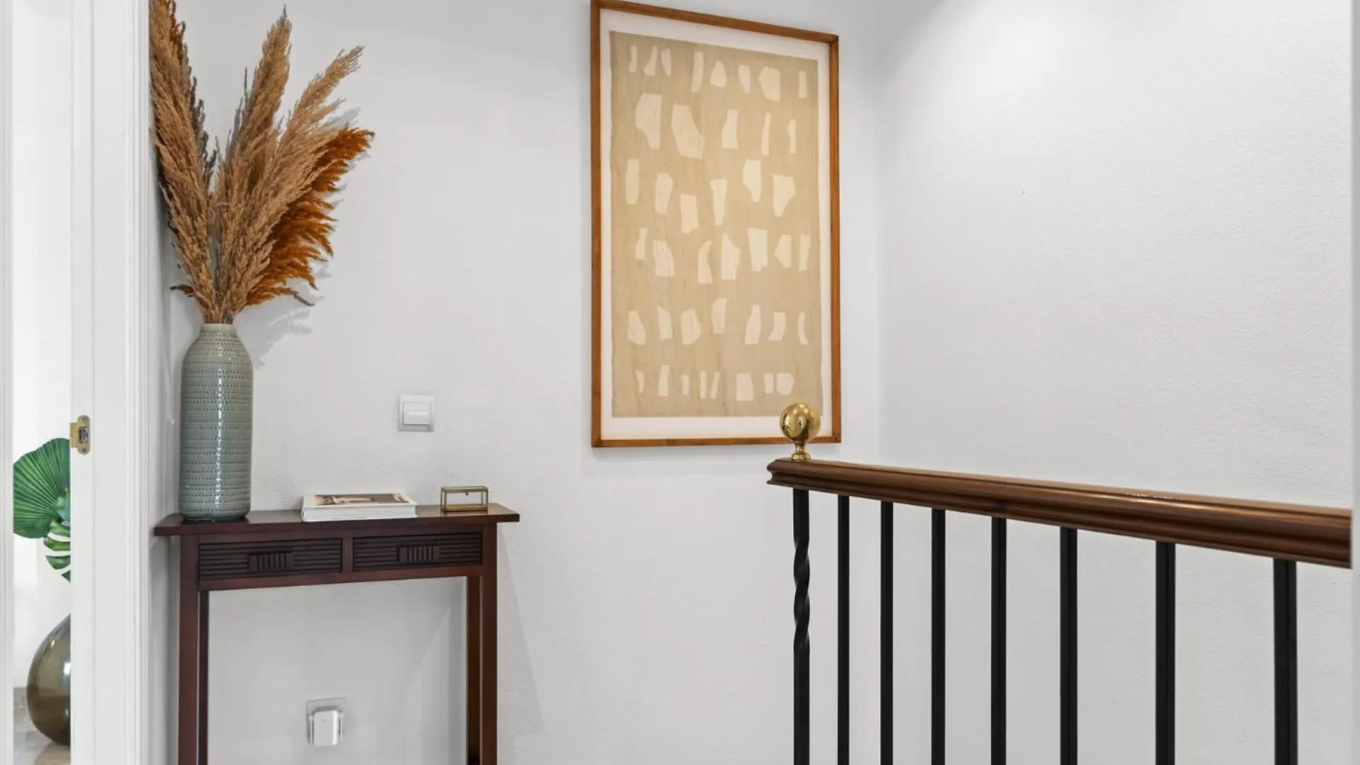 Las Lomas - Pool, Terrace & View Marbella Apartment