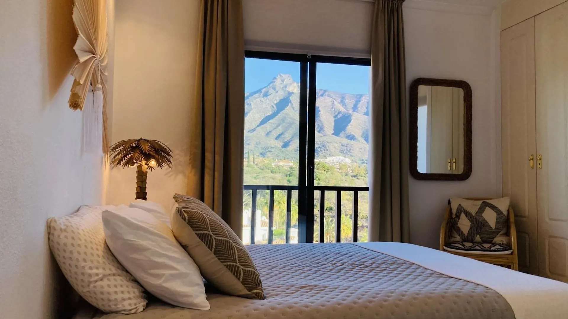 Las Lomas - Pool, Terrace & View Marbella Spain